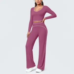 Geripptes Langarm-Crop-Top und weite Yoga-Hose Set, bequeme Fitness Sportbekleidung.