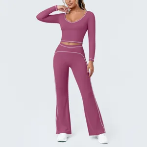 Langarm Crop-Top und Schlag-Yogahosen-Set mit Kontrastpaspelierung für Fitness und Laufen.