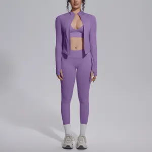Set sportivo viola senza cuciture, reggiseno traspirante, giacca e leggings da yoga.