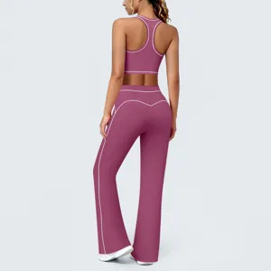 Vue détaillée du dos de l'ensemble de yoga pour femmes à coutures contrastées, sport.