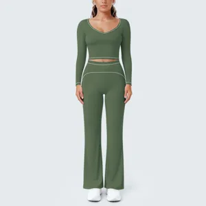 Grünes Langarm Crop Top Schlaghose Yoga Set Fitness Sportbekleidung Trainingsoutfit.