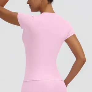 Women's pink short-sleeve slim fit quick-dry sports fitness running yoga t-shirt detail.