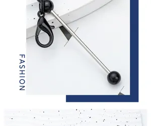 Accesorios de llavero de metal DIY con mosquetón y pasador negro para manualidades.