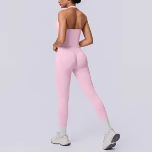 Set sportivo rosa senza cuciture halter schiena scoperta, tuta fitness yoga da donna.