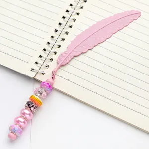 Marcador de libro de pluma de metal con cuentas DIY coloridas, elegante marcapáginas.