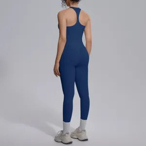 Effen kleur nylon rugloze yoga sportset voor fitness hardlopen training gymkleding.