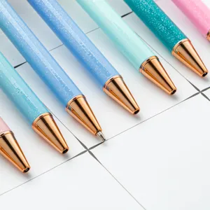 Glitter pastel intrekbare balpennen met roségouden accenten voor kantoor en school.