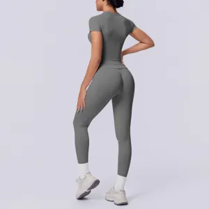 Naadloos gebreid korte mouw yoga set grijs sportkleding fitness training outfit tweedelig