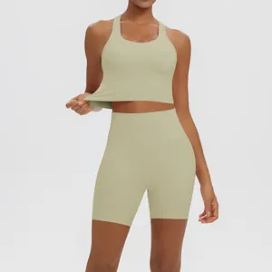 Solid color seamless yoga set activewear gym fitness workout two-piece outfit for women