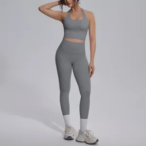 Effen strak racerback yoga set detail, comfortable fitness sportkleding voor dames.