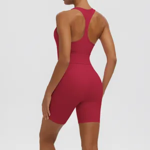 Detail shot of the back design and breathable fabric of the women sports yoga set.