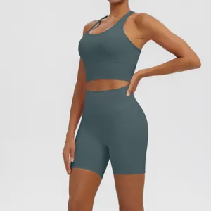 Seamless yoga set two-piece activewear breathable fitness gym workout clothes for women