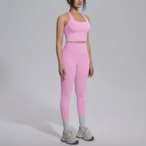 Effen roze naadloze crop top en hoge taille leggings yoga set detailweergave voor fitness en sport