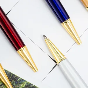 Penne a sfera metalliche colorate con dettagli dorati per ufficio e scuola di classe.
