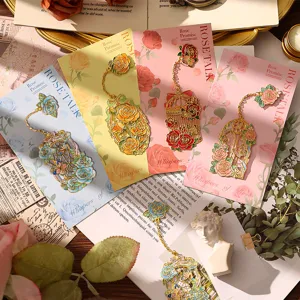 Marque-page Vintage en Métal Creux Rose Feuille de Ginkgo Avec Pendentif Marque-page Décoratif Style Chinois Classique Pour Cadeau