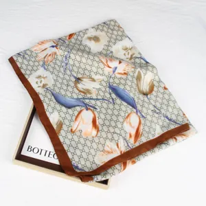 Sciarpa di lusso da donna stampa floreale elegante scialle lungo accessorio caldo regalo