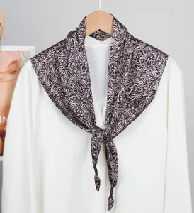 Women's fashion paisley print triangular scarf elegant silk-like neckerchief lightweight shawl