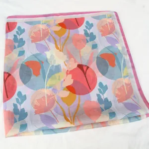 Foulard carré à imprimé floral artistique pour femmes, style peinture à l'huile élégant.