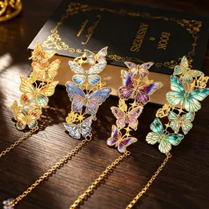 Segnalibro a Farfalla in Metallo Vintage Traforato Galvanizzato Oro con Ciondolo a Nappina Regalo di Laurea per Studenti Lettori