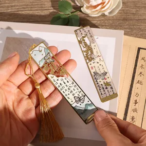 Exquisite Metalllesezeichen mit Quasten, klassisches chinesisches Schmetterlingsdesign.