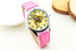 Kids pink leather strap quartz watch featuring cute bee dial design for student gifts