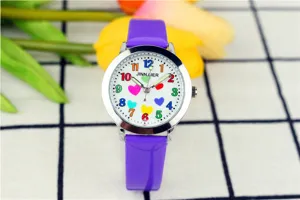 Kinder bunte Herz Quarzwatch mit violettem Armband und süßem Nachtleuchtendesign für Studenten