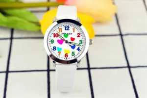 Kinder bunte Herz Quarz Uhr mit weißem Lederarmband und Leuchtanzeige Detailansicht