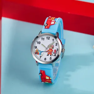 Montre quartz pompier pour enfants avec bracelet en silicone bleu et aiguilles lumineuses top.