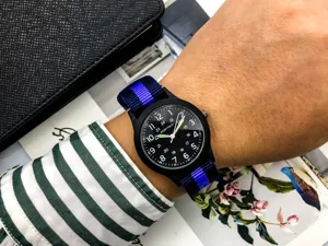 Korean style men casual nylon strap quartz watch with black military dial and luminous hands