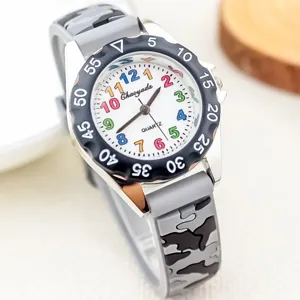Kinder quartz horloge jongens camouflage band kleurrijke cijfers wijzers schattig cadeau