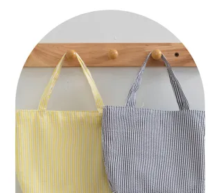 Striped canvas tote bag for women, large capacity casual shoulder handbag for summer daily use.