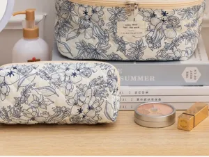 Cotton floral cosmetic bag set, portable zipper makeup pouch and travel storage organizer.
