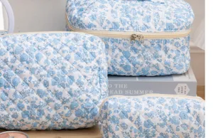 Quilted blue floral cosmetic bag set, cute portable makeup storage pouch for daily use.