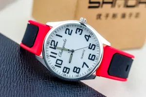 Stylish men's quartz watch with white dial and colorful silicone strap for students and youth.