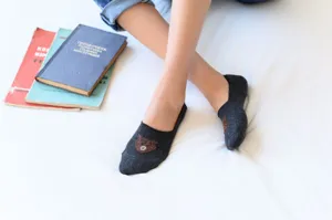 Women cute bear embroidery shallow boat socks low cut anti slip invisible short socks for spring