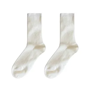 Witte effen middelhoge sokken voor dames, klassieke casual geribbelde katoenen sokken voor dagelijks.
