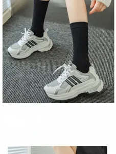 Women casual crew socks paired with sneakers, comfortable daily wear for spring season.
