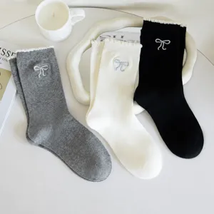 Japanese sweet cute bow lace mid-tube socks autumn winter solid color versatile cotton socks