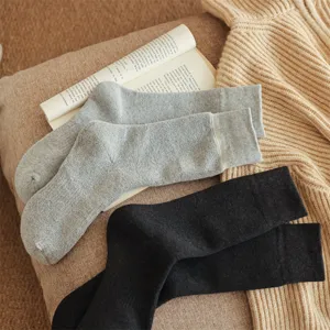Herren Winter Thermo Baumwolle dicke Frottee Crew Socken, warme gemütliche Freizeitsocken.