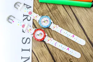 Children cute cartoon pony watch silicone jelly strap colorful quartz wristwatch for girls detail