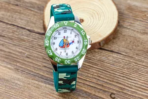 Montre quartz camouflage militaire pour enfants cadran helico bracelet silicone vert
