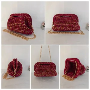 Élégant sac bandoulière tissé à la main avec chaîne dorée sac rétro crochet femme