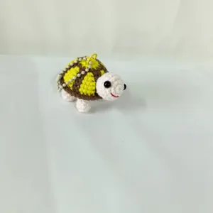 Porte-clés tortue au crochet fait main charm de sac en peluche mignon accessoire