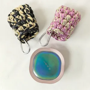 Borsetta per auricolari all'uncinetto fatta a mano elegante mini borsa intrecciata con moschettone