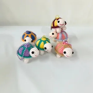 Porte-clés tortue au crochet fait main charmant pendentif animal en tricot pour sac cadeau