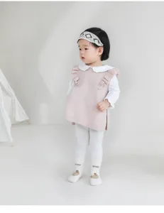 Detailed view of cute toddler floor socks with anti-slip design and adorable chicken pattern.