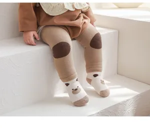 Verdickte Baby Krabbel Knieschoner Socken, warme Overknee Strümpfe für Kleinkinder im Winter Alltag.