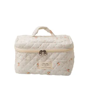 Floral quilted cosmetic bag with handle portable travel makeup organizer pouch for women