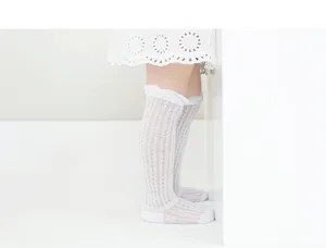 New summer toddler mesh knee-high socks, breathable combed cotton infant socks for babies.