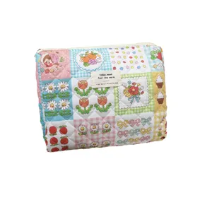 Quilted cosmetic bag large capacity cute printed makeup pouch portable travel storage organizer